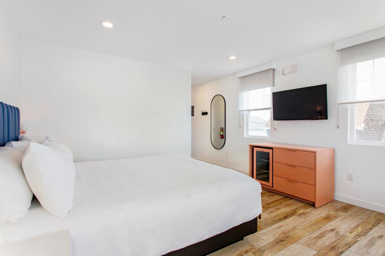 Grove Hotel Cherry Grove Экстерьер фото
