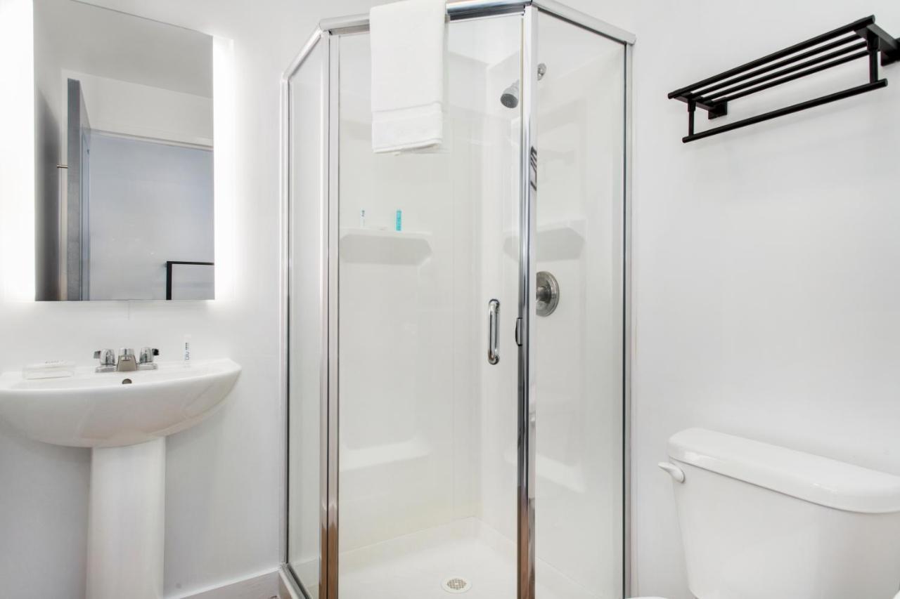 Grove Hotel Cherry Grove Экстерьер фото